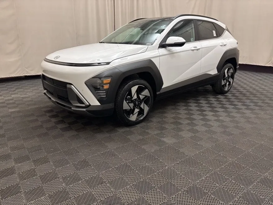 2024 Hyundai Kona Limited photo 1