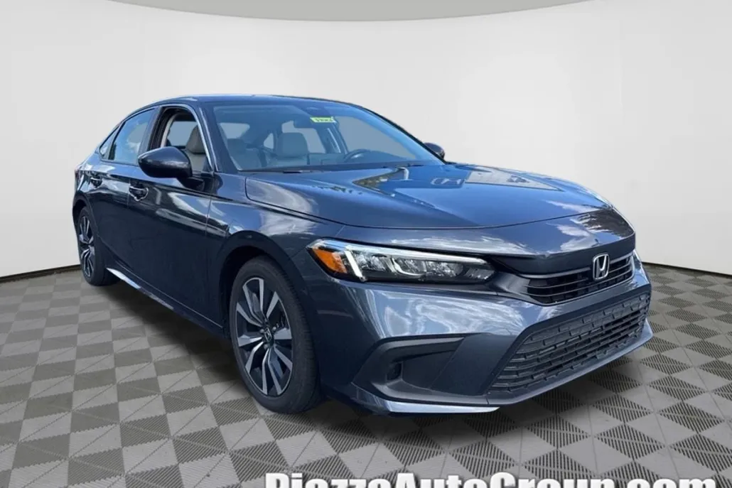 2022 Honda Civic EX photo 1