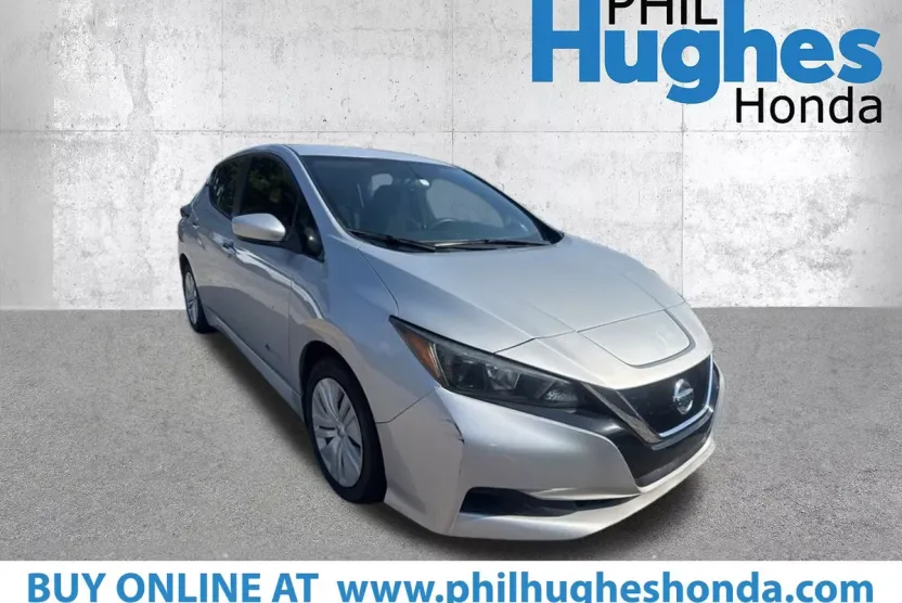 2018 Nissan Leaf S photo 1