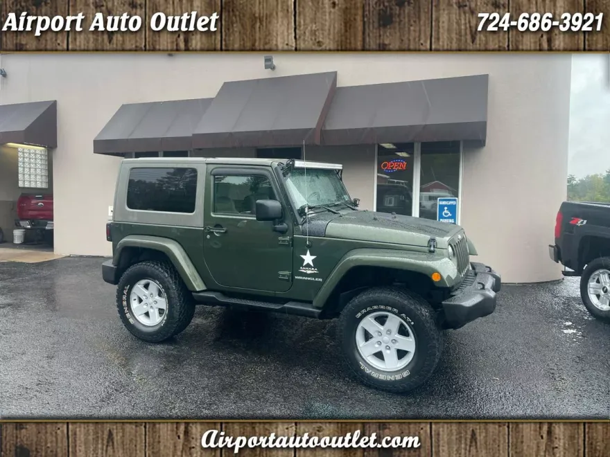 2007 Jeep Wrangler Sahara photo 1