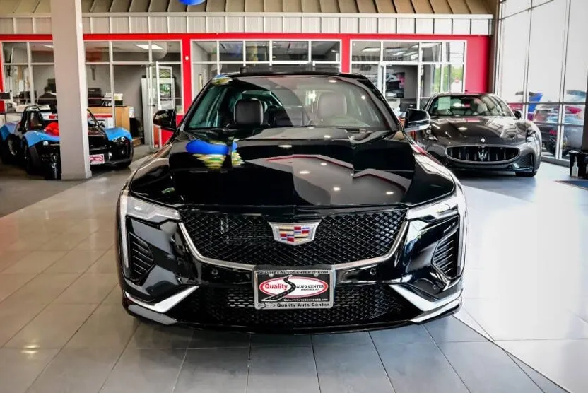 2022 Cadillac CT4 Sport photo 1