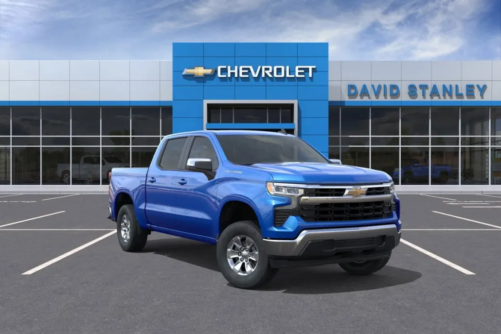 2026 Chevrolet Silverado 1500 LT photo 1