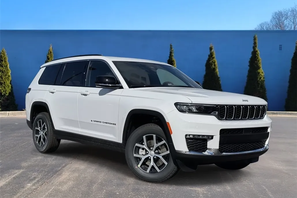 2025 Jeep Grand Cherokee Limited photo 1