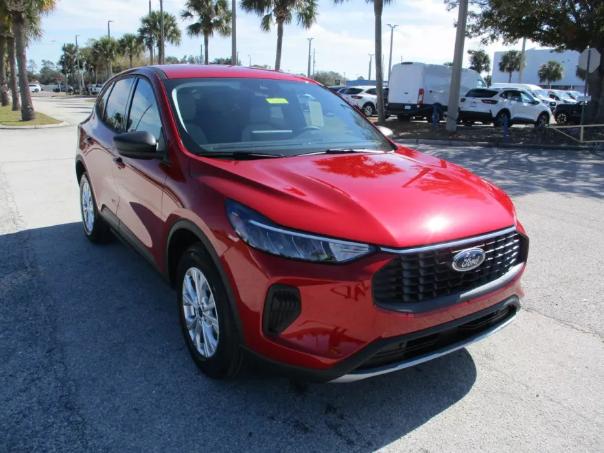2025 Ford Escape Active photo 1