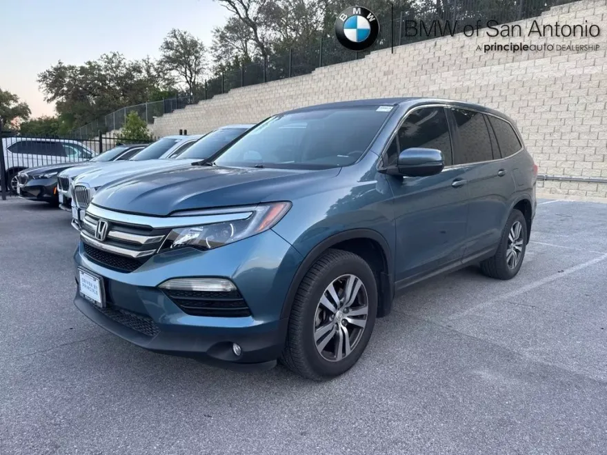 2016 Honda Pilot EX-L photo 1
