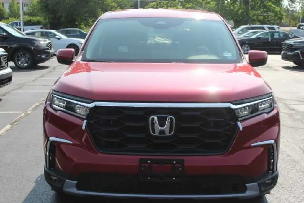 2025 Honda Pilot EX-L photo 1