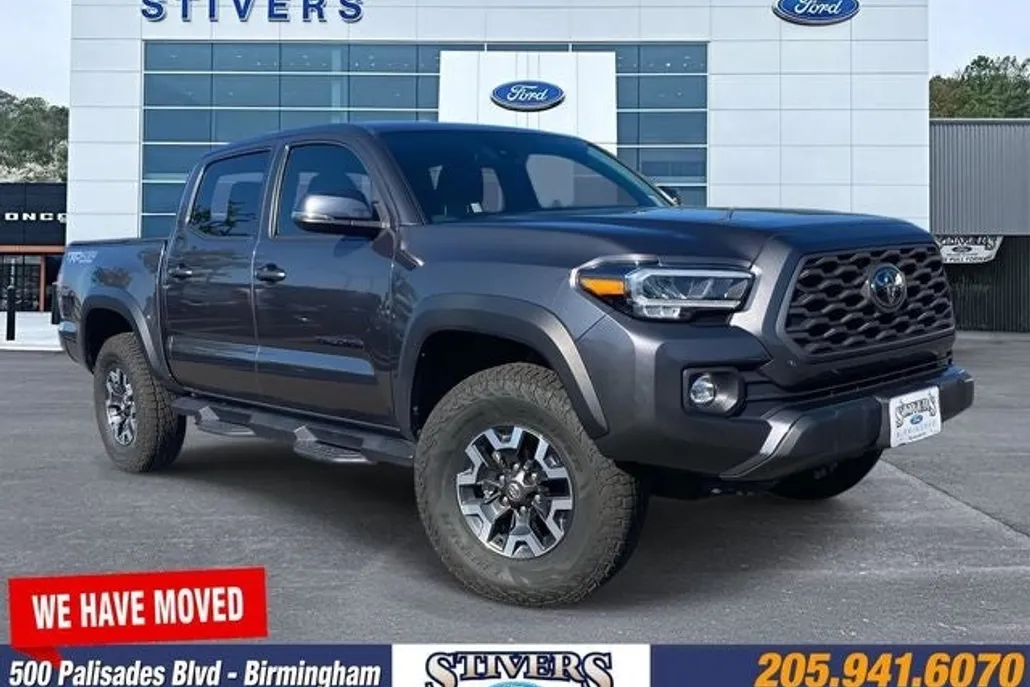 2022 Toyota Tacoma TRD Off-Road V6 photo 1