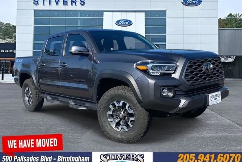 2022 Toyota Tacoma TRD Off-Road V6 photo 1