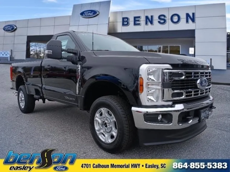 2025 Ford F-250 XLT photo 1