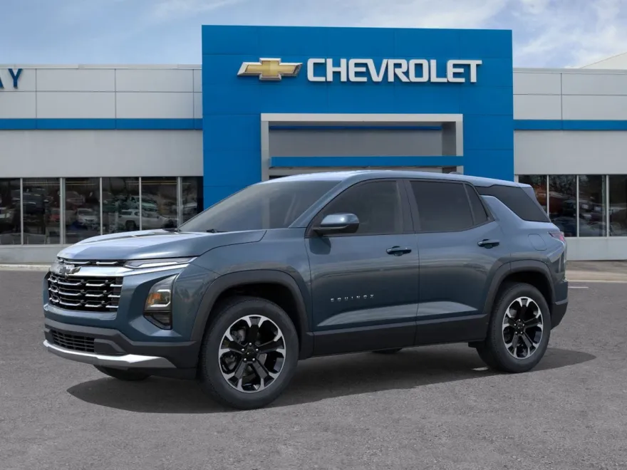 2026 Chevrolet Equinox LT photo 1