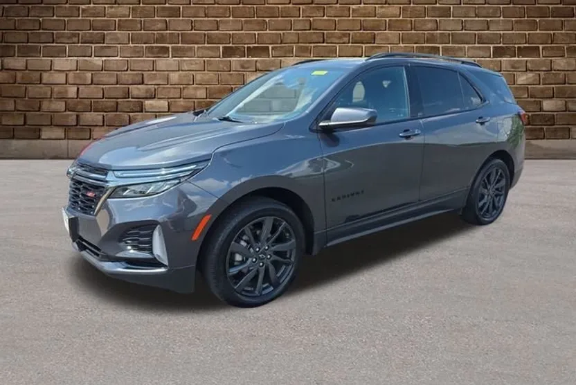 2023 Chevrolet Equinox RS photo 1