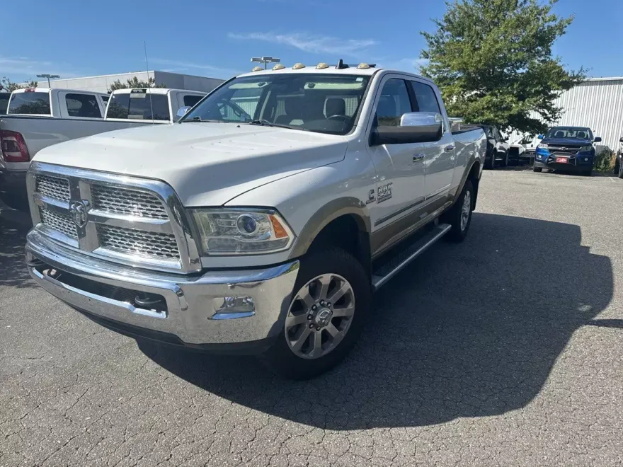 2015 Ram 2500 Laramie photo 1