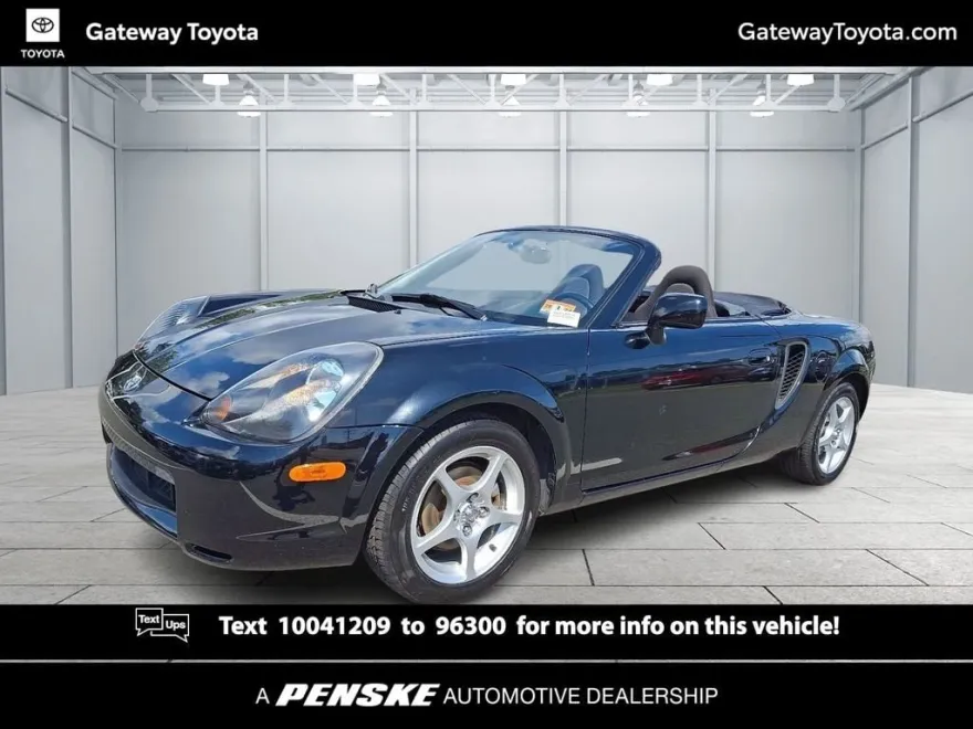 2001 Toyota MR2 Spyder Base photo 1