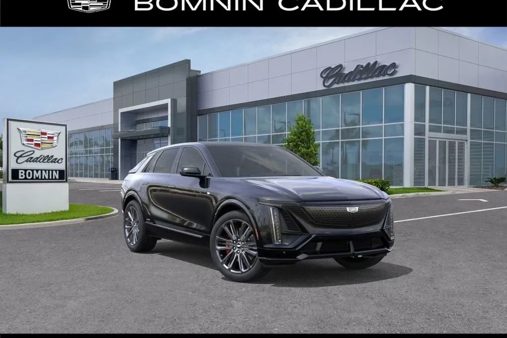 2026 Cadillac Lyriq photo 1