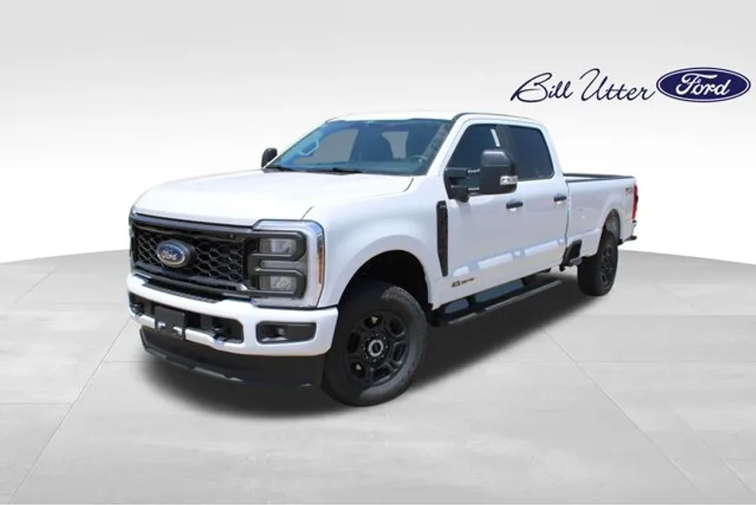 2025 Ford F-250 photo 1
