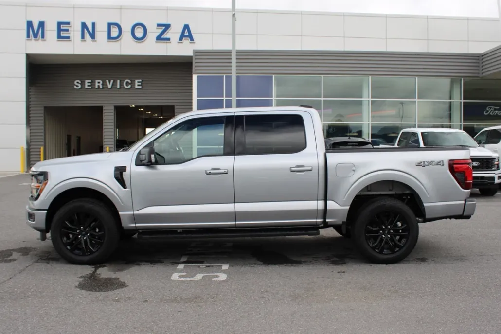 2025 Ford F-150 XLT photo 1