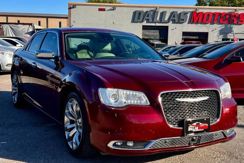 2016 Chrysler 300 C photo 1