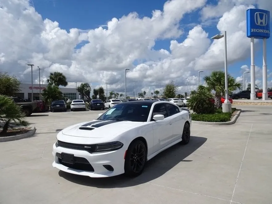 2022 Dodge Charger R/T photo 1