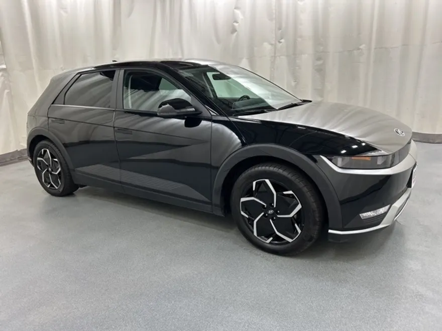 2024 Hyundai Ioniq 5 SEL photo 1