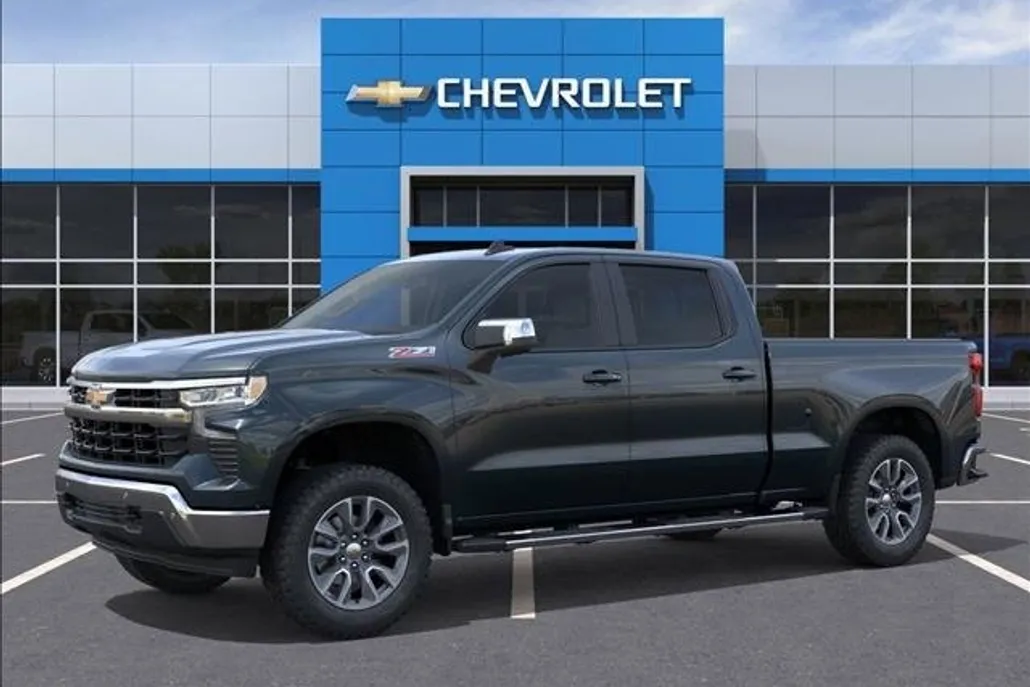 2026 Chevrolet Silverado 1500 LT photo 1