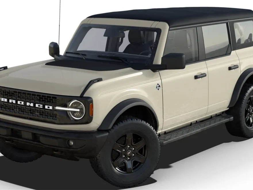 2025 Ford Bronco Outer Banks photo 1