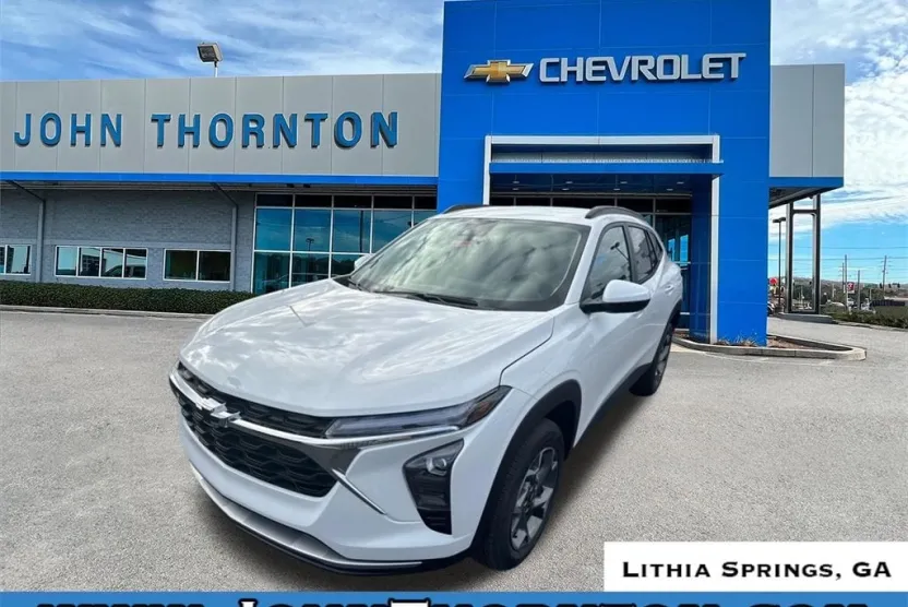 2026 Chevrolet Trax LT photo 1