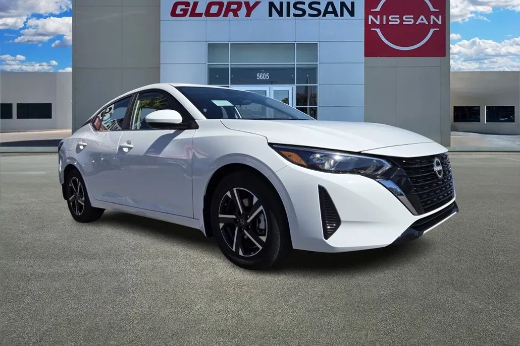 2025 Nissan Sentra SV photo 1
