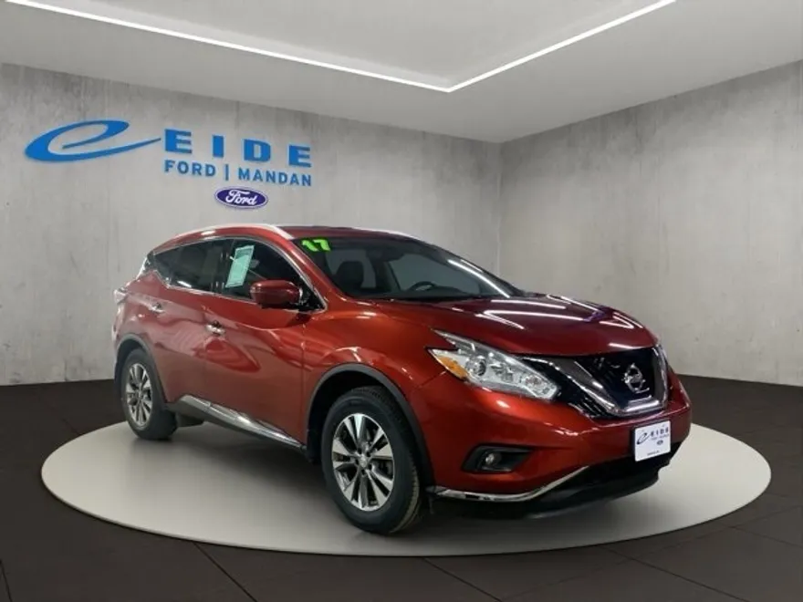 2017 Nissan Murano SL photo 1