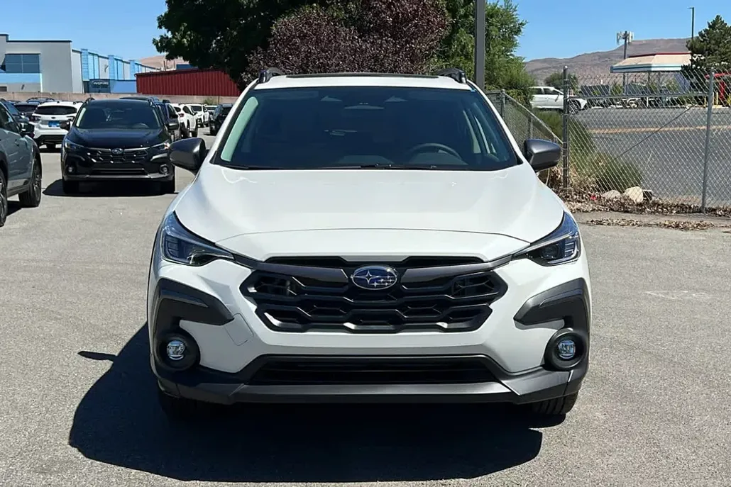 2025 Subaru Crosstrek Limited photo 1