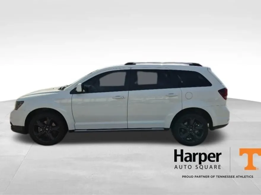 2020 Dodge Journey Crossroad photo 1