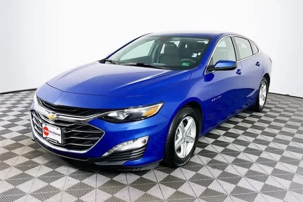 2023 Chevrolet Malibu 1LT photo 1