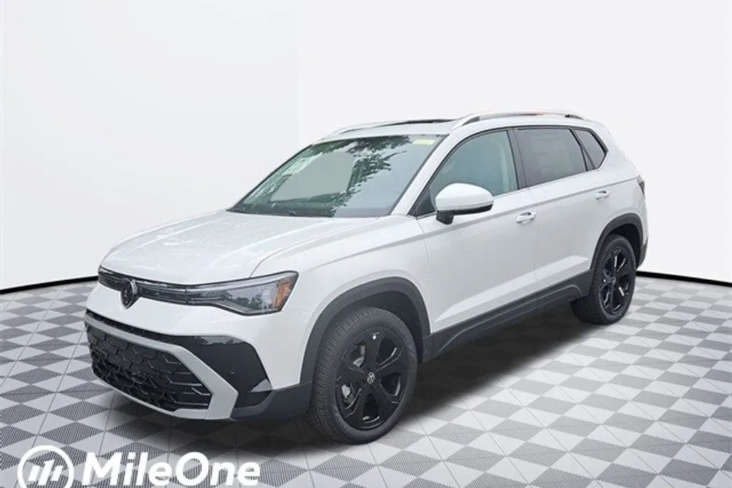 2025 Volkswagen Taos SEL photo 1