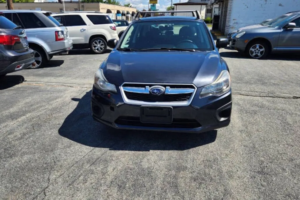 2013 Subaru Impreza 2.0i photo 1