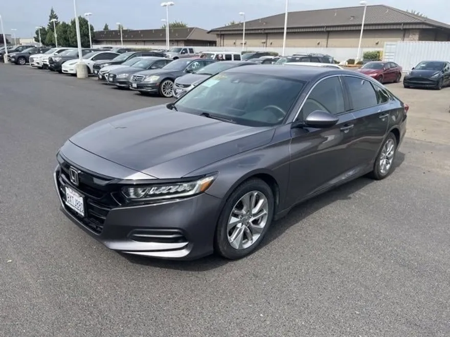 2018 Honda Accord LX photo 1
