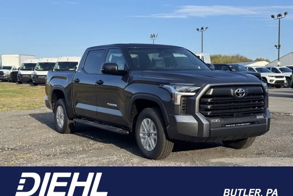 2026 Toyota Tundra SR5 photo 1