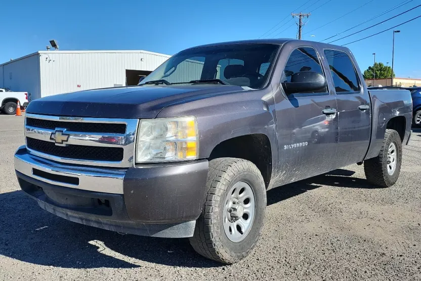 2010 Chevrolet Silverado 1500 LT photo 1