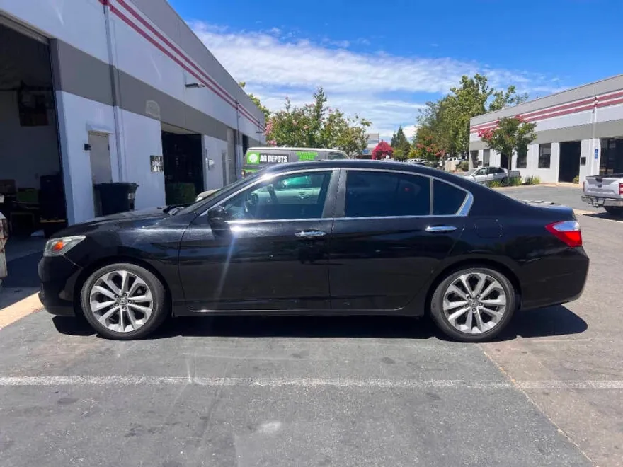 2013 Honda Accord EX-L photo 1