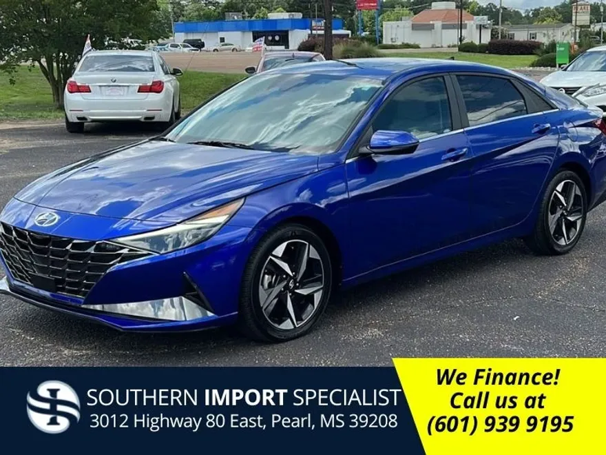 2021 Hyundai Elantra Limited photo 1