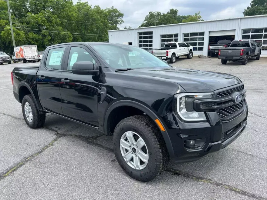 2025 Ford Ranger XL photo 1