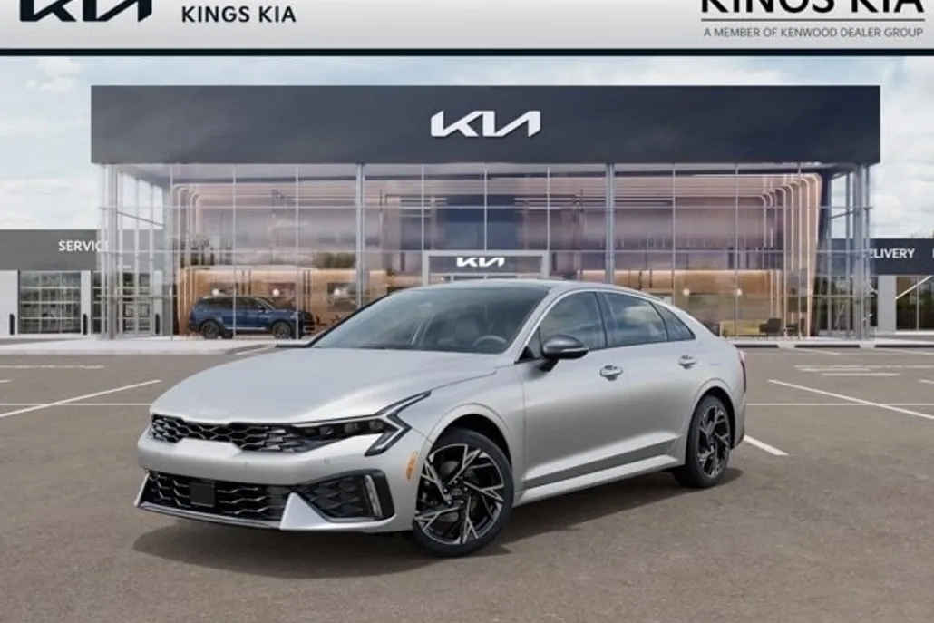 2025 Kia K5 GT-Line photo 1
