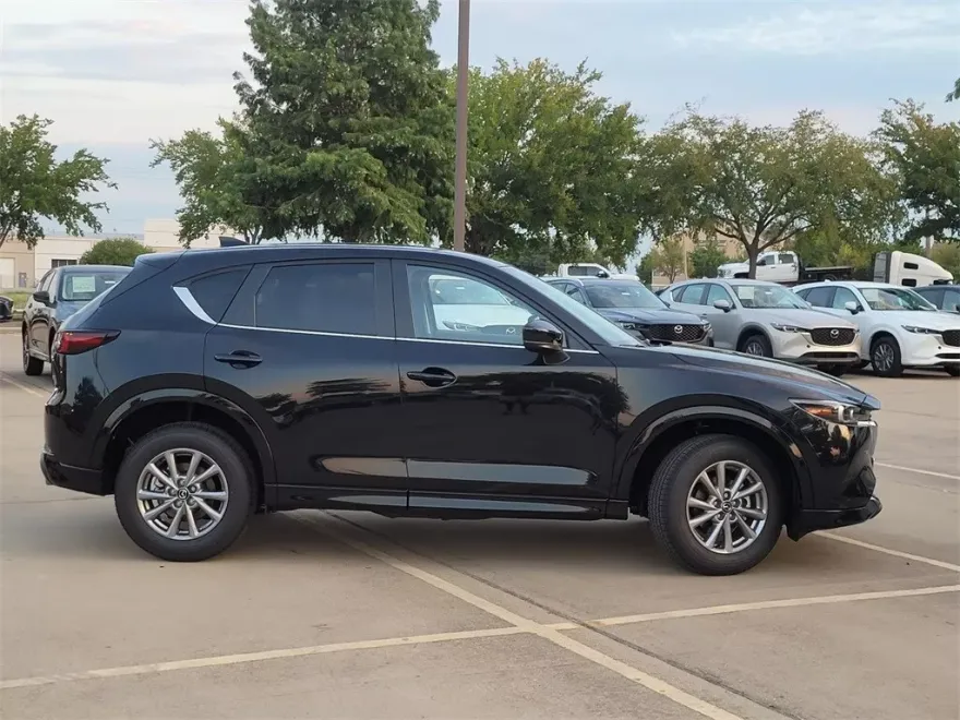 2025 Mazda CX-5 2.5 S Preferred photo 1
