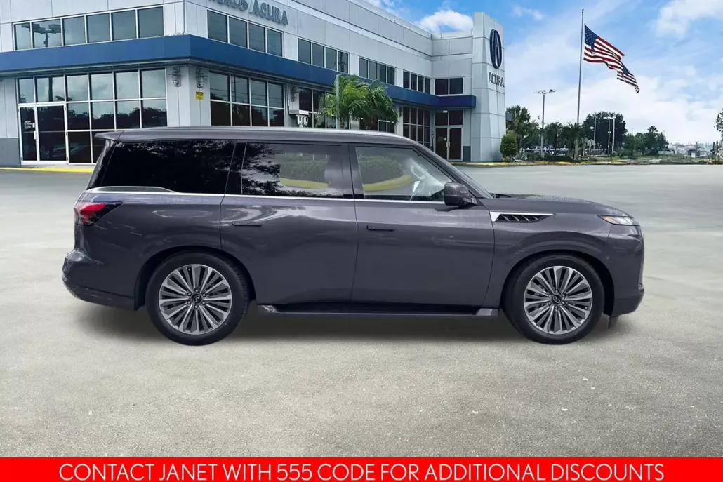 2025 Infiniti QX80 Luxe photo 1