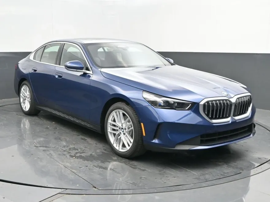 2025 Bmw 530i photo 1