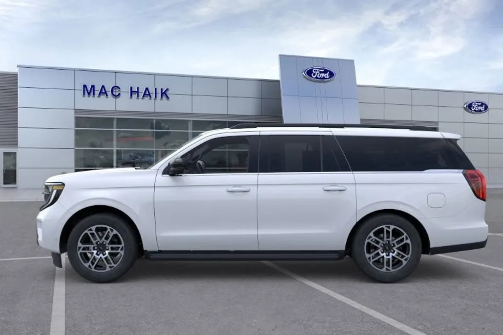 2025 Ford Expedition MAX photo 1