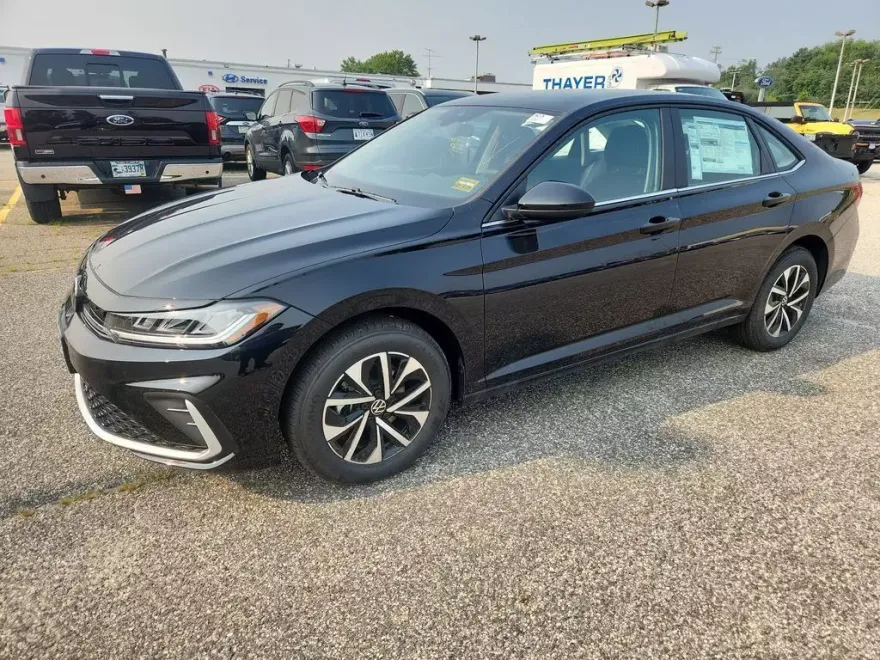 2025 Volkswagen Jetta 1.5T S photo 1