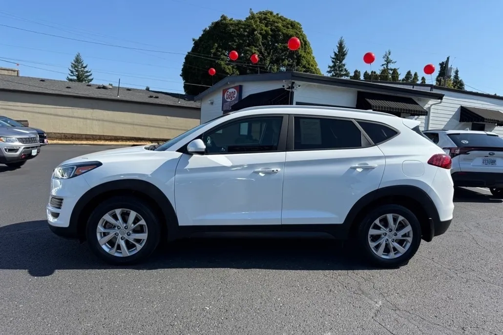 2020 Hyundai Tucson Value photo 1
