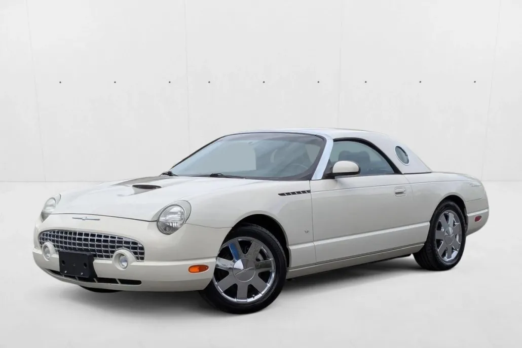 2003 Ford Thunderbird photo 1