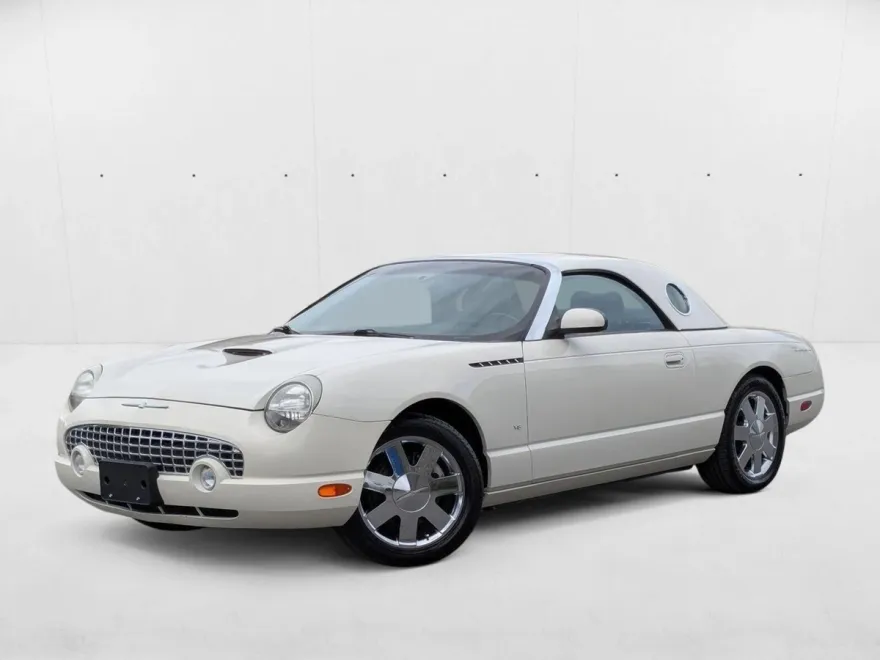 2003 Ford Thunderbird photo 1