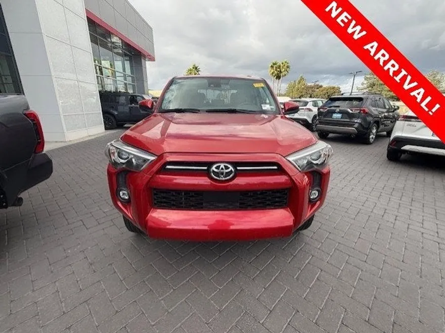 2023 Toyota 4Runner SR5 2WD photo 1