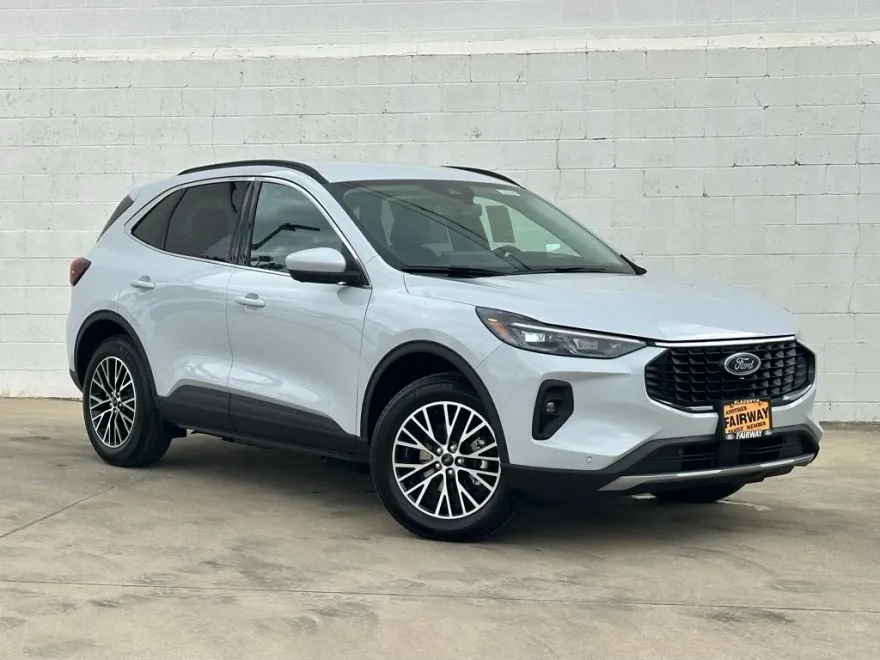 2025 Ford Escape Plug-In Hybrid photo 1